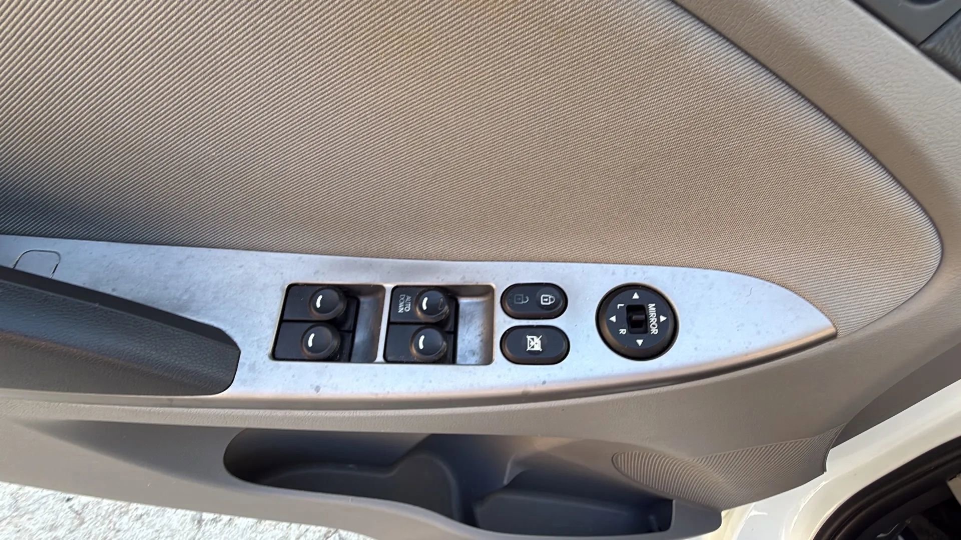 Used 2015 Hyundai Accent GLS image 34