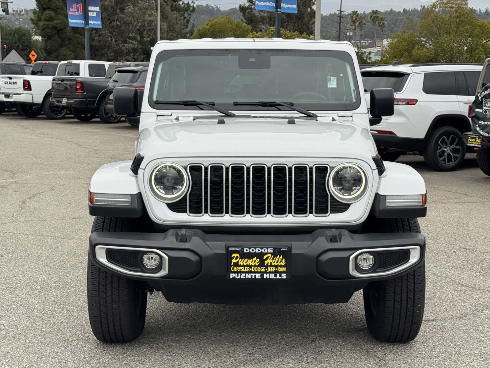 Certified 2024 Jeep Wrangler Unlimited Sahara image 3