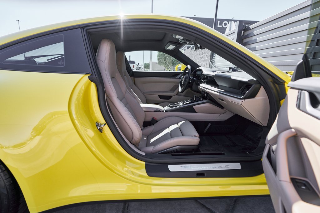 Used 2022 Porsche 911 Carrera 4S image 23