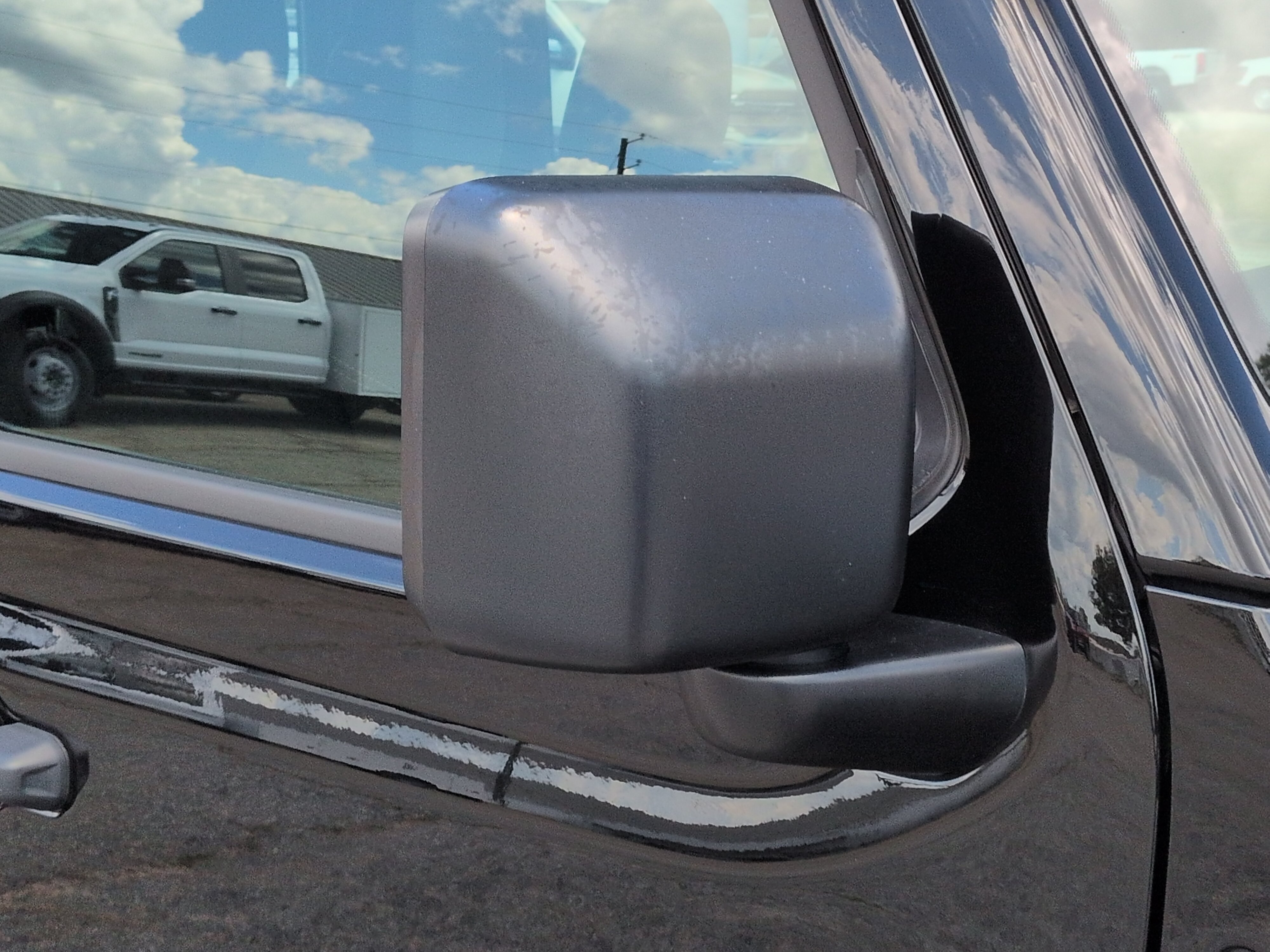 Used 2025 Jeep Gladiator Sport AWD/4WD image 10