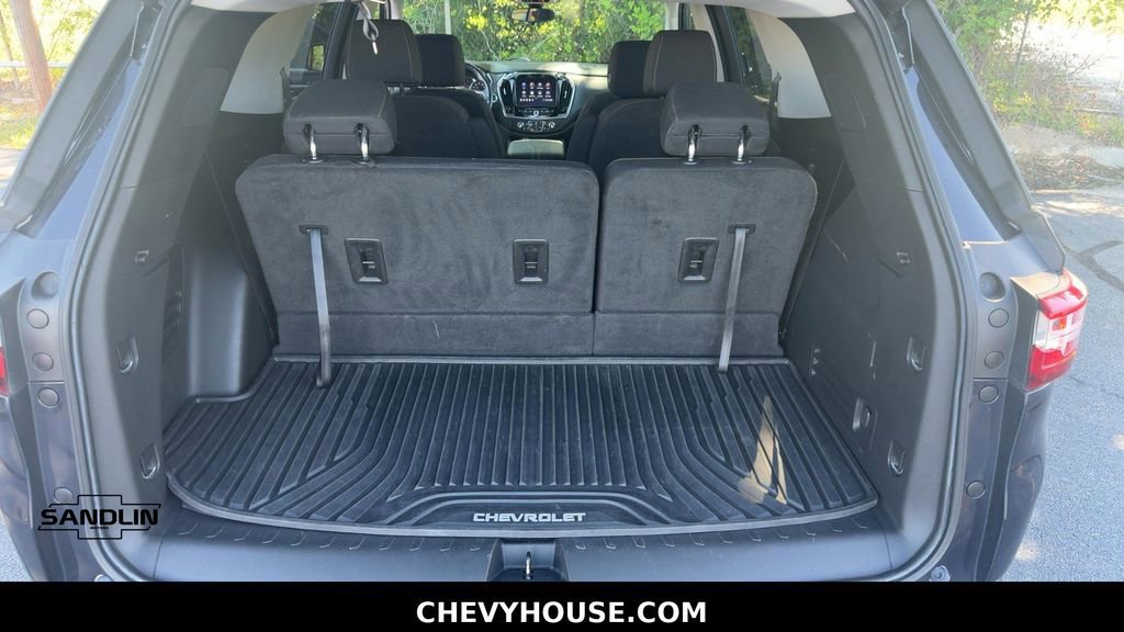 Used 2020 Chevrolet Traverse LT FWD image 25