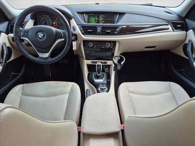 Used 2015 BMW X1 sDrive28i RWD image 16
