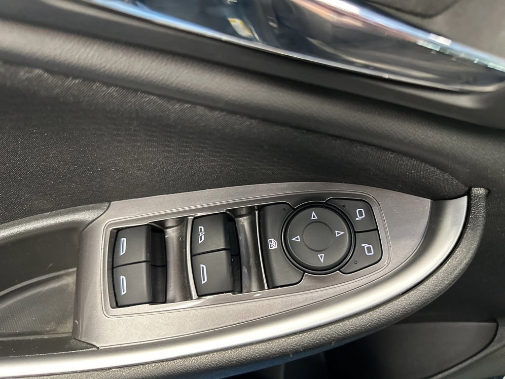 Certified 2025 Chevrolet Malibu LT image 21