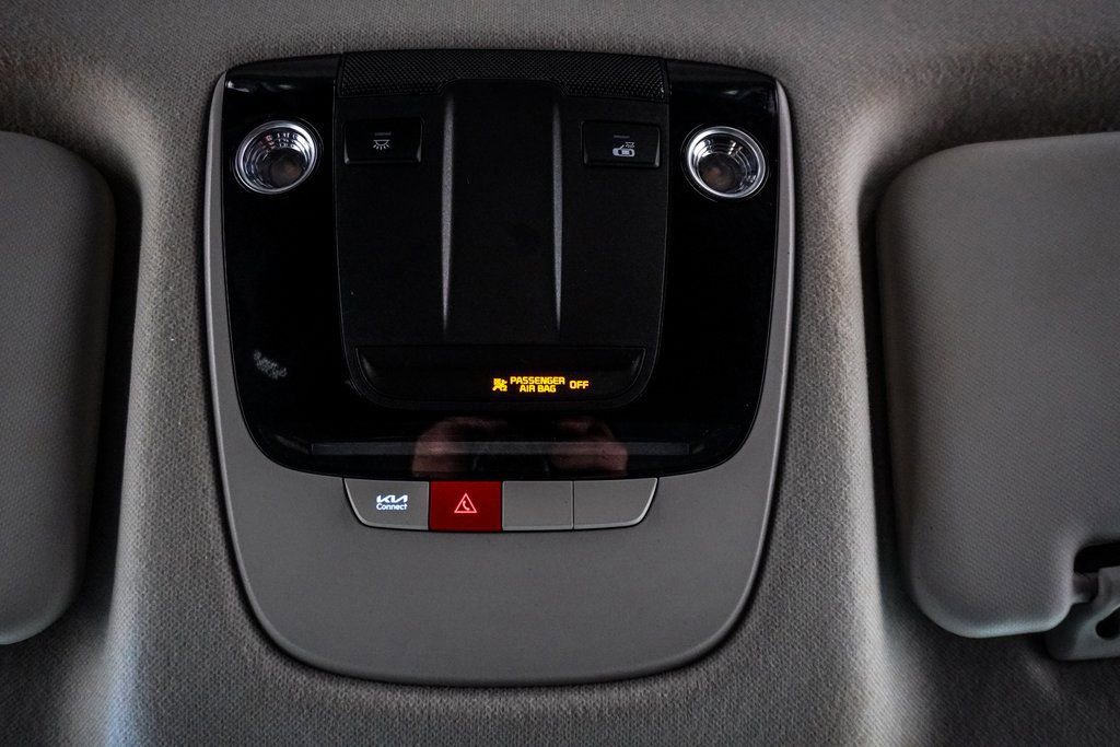 Used 2025 Kia Seltos S image 28