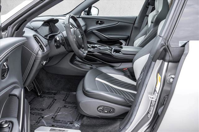 Used 2024 Aston Martin DBX 707 image 12