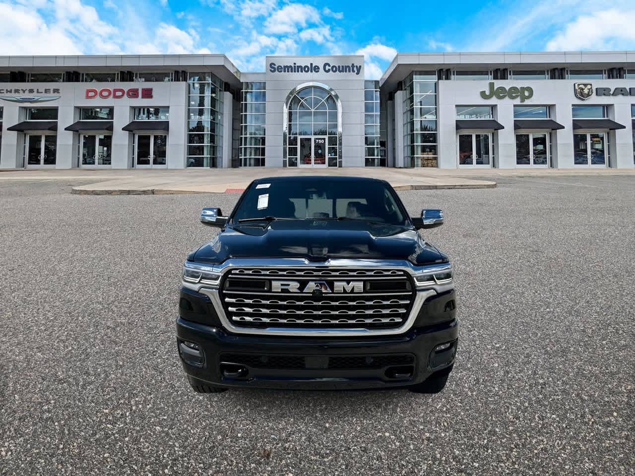 New 2027 RAM 1500 Limited AWD/4WD image 3