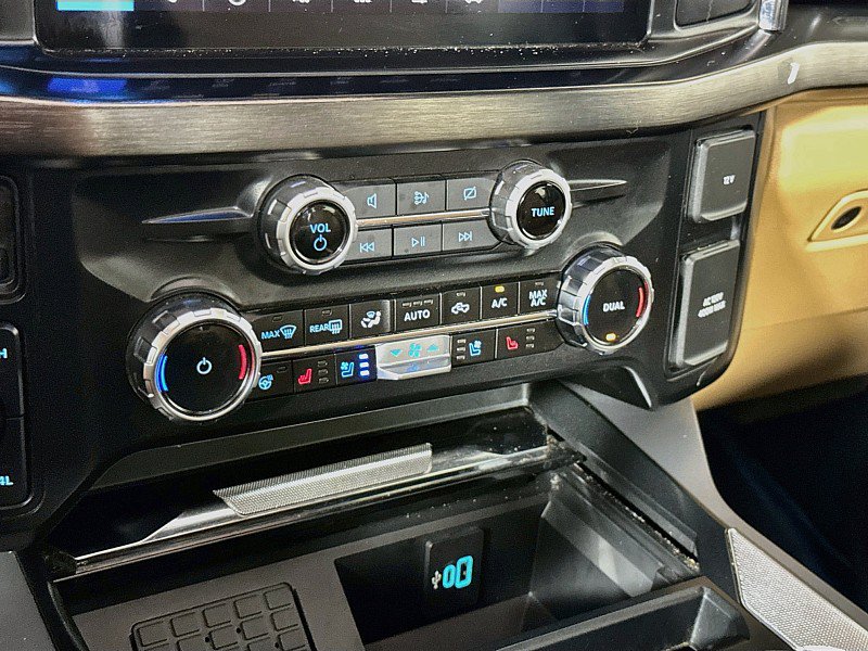 Used 2024 Ford F350 Lariat AWD/4WD image 18