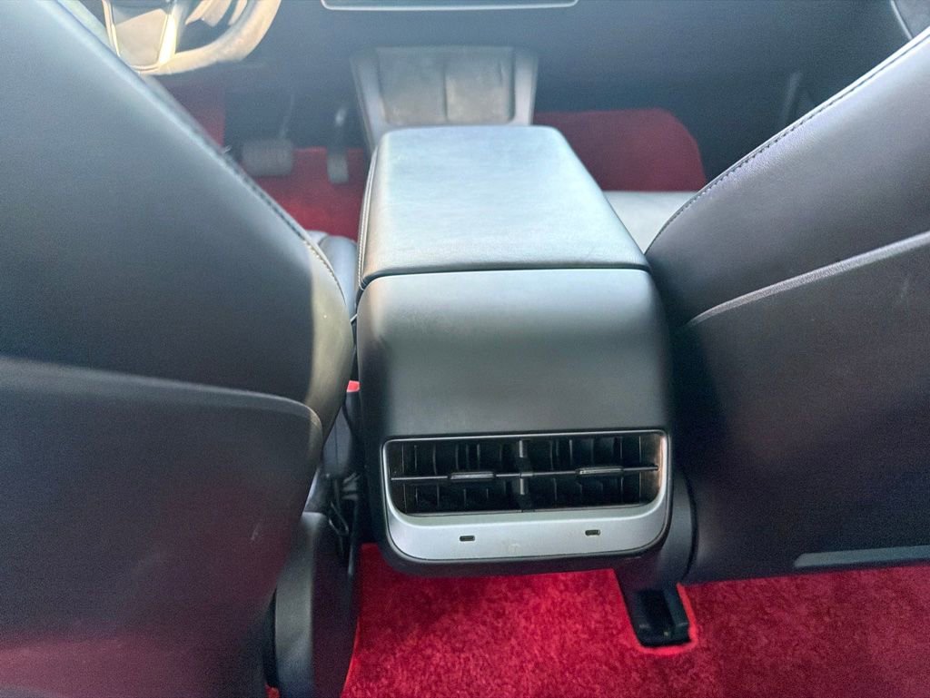 Used 2022 Tesla Model 3 RWD image 11