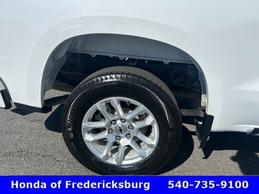 Used 2026 Chevrolet Silverado 1500 RST AWD/4WD image 32