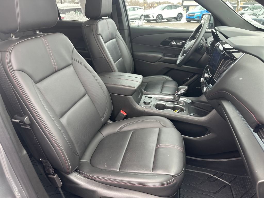 Certified 2023 Chevrolet Traverse RS w/ LPO, Floor Liner Package image 34