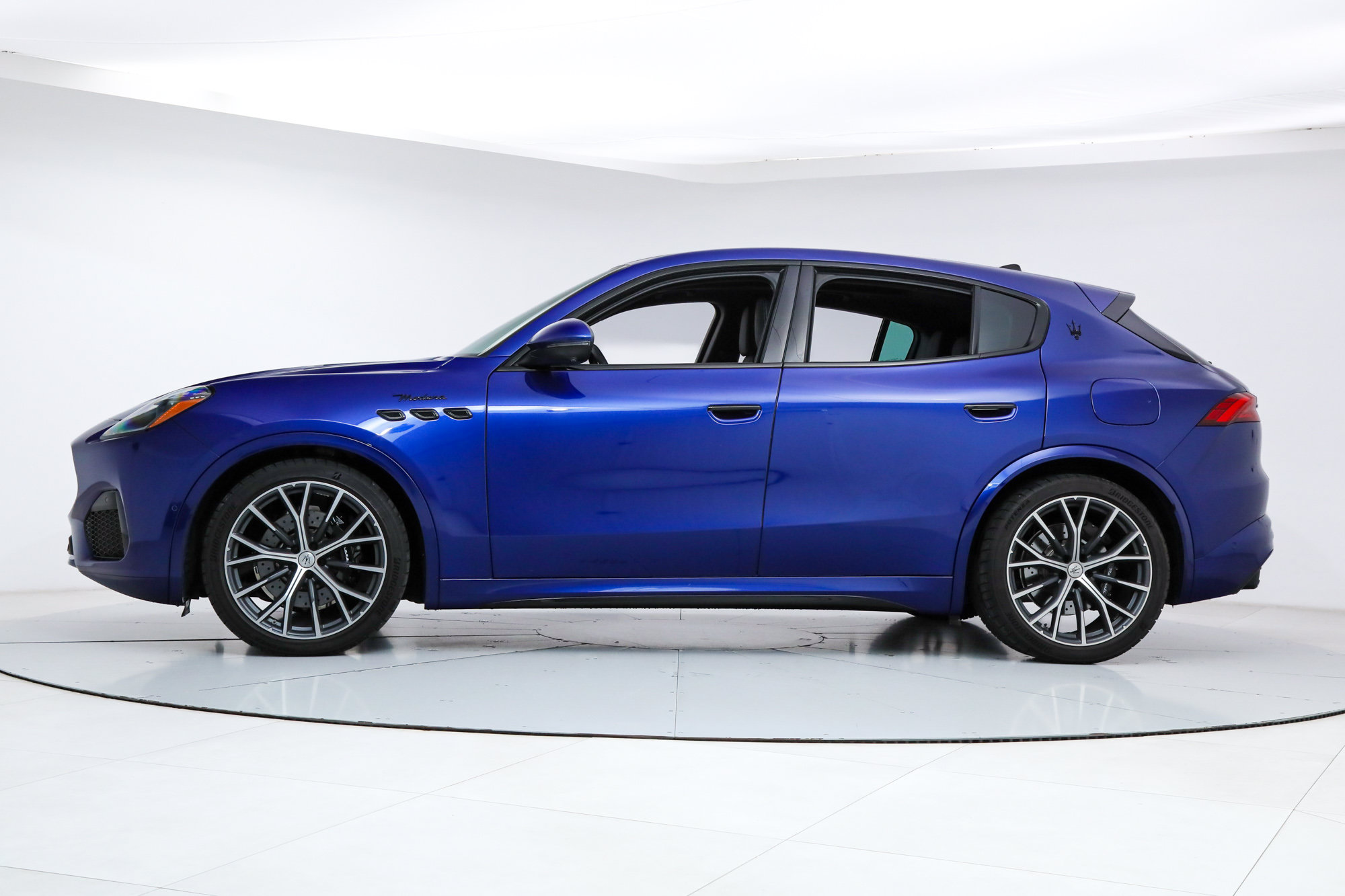 New 2026 Maserati Grecale Modena AWD/4WD image 2