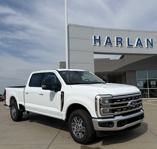 New 2026 Ford F350 Lariat w/ Camper Package