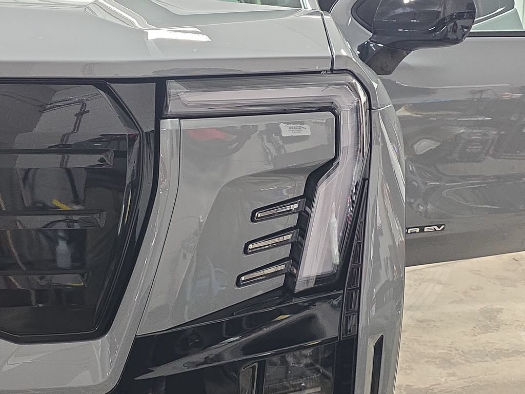 New 2026 GMC Sierra EV Elevation AWD/4WD image 30