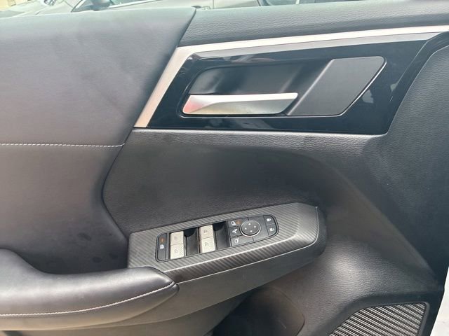 Used 2024 Mitsubishi Outlander SE FWD image 20