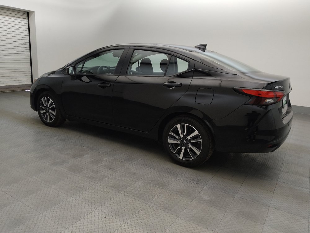Used 2025 Nissan Versa SV FWD image 3