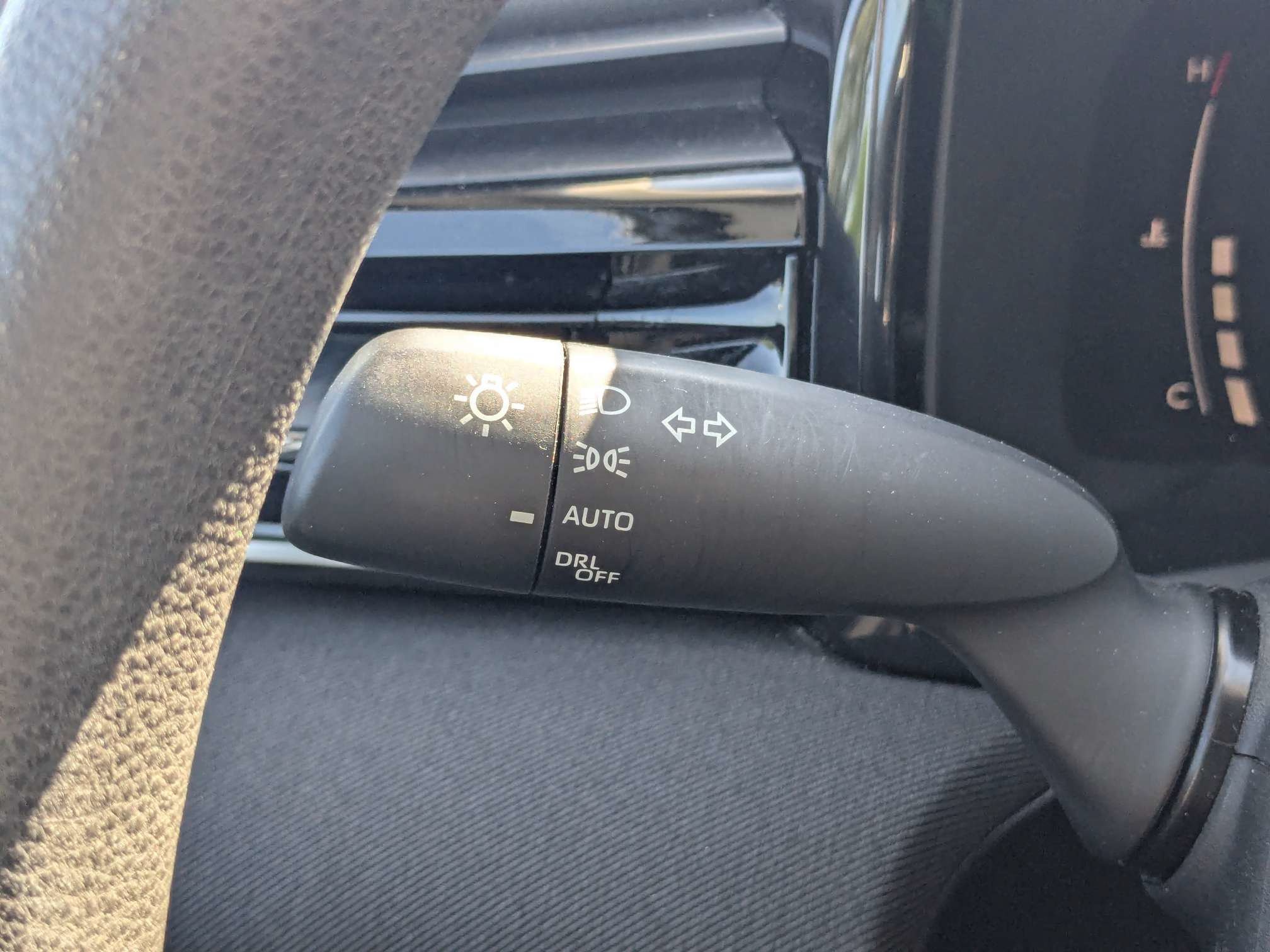 Used 2025 Toyota Camry LE FWD image 26