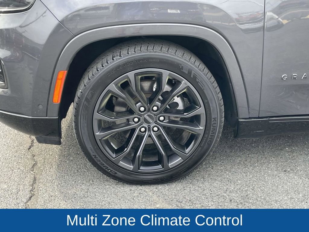 Used 2024 Jeep Grand Wagoneer L Series II w/ Quick Order Packagew 28T image 12