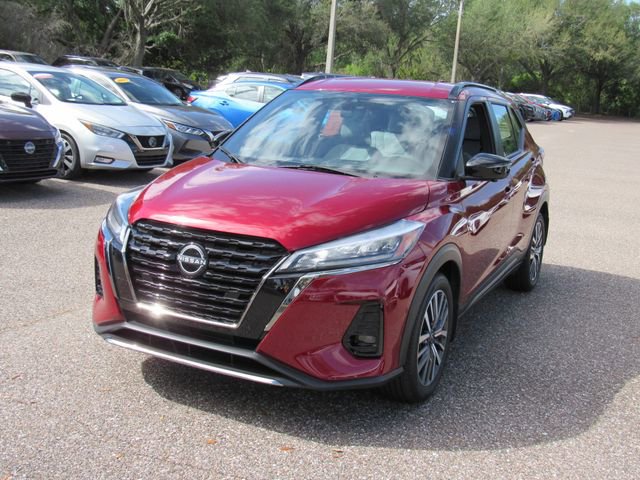 Certified 2024 Nissan Kicks SR w/ SR Premium Package FWD image 7