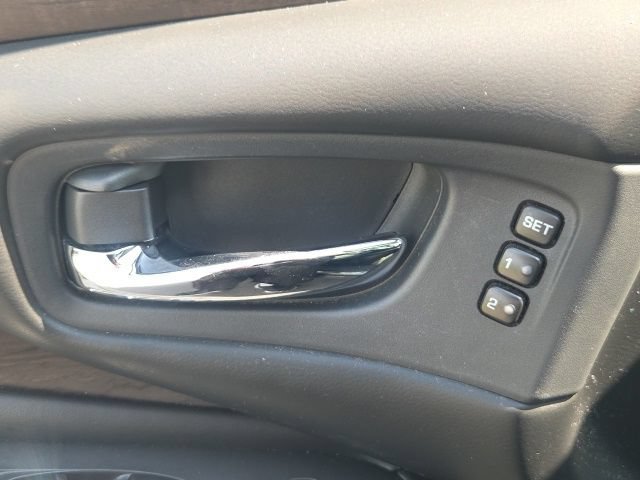 Used 2019 Nissan Murano Platinum FWD image 22
