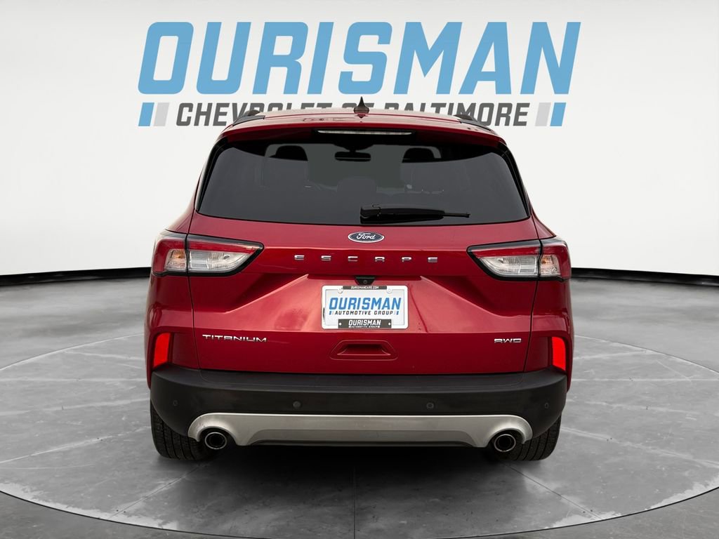 Used 2021 Ford Escape Titanium image 5