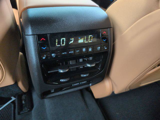 Certified 2023 Jeep Grand Cherokee L Summit AWD/4WD image 18