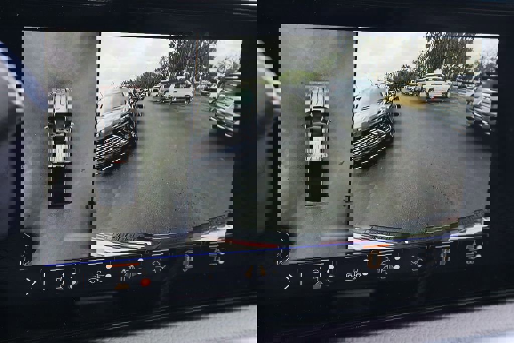 New 2026 GMC Sierra 2500 Denali w/ Denali Reserve Package image 12