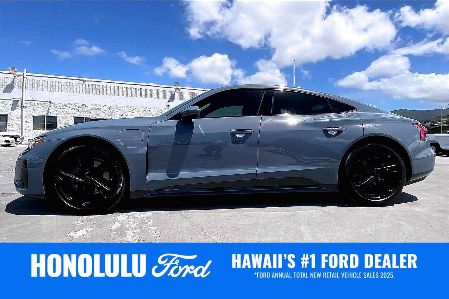 Used 2023 Audi e-tron GT Premium Plus AWD/4WD image 3