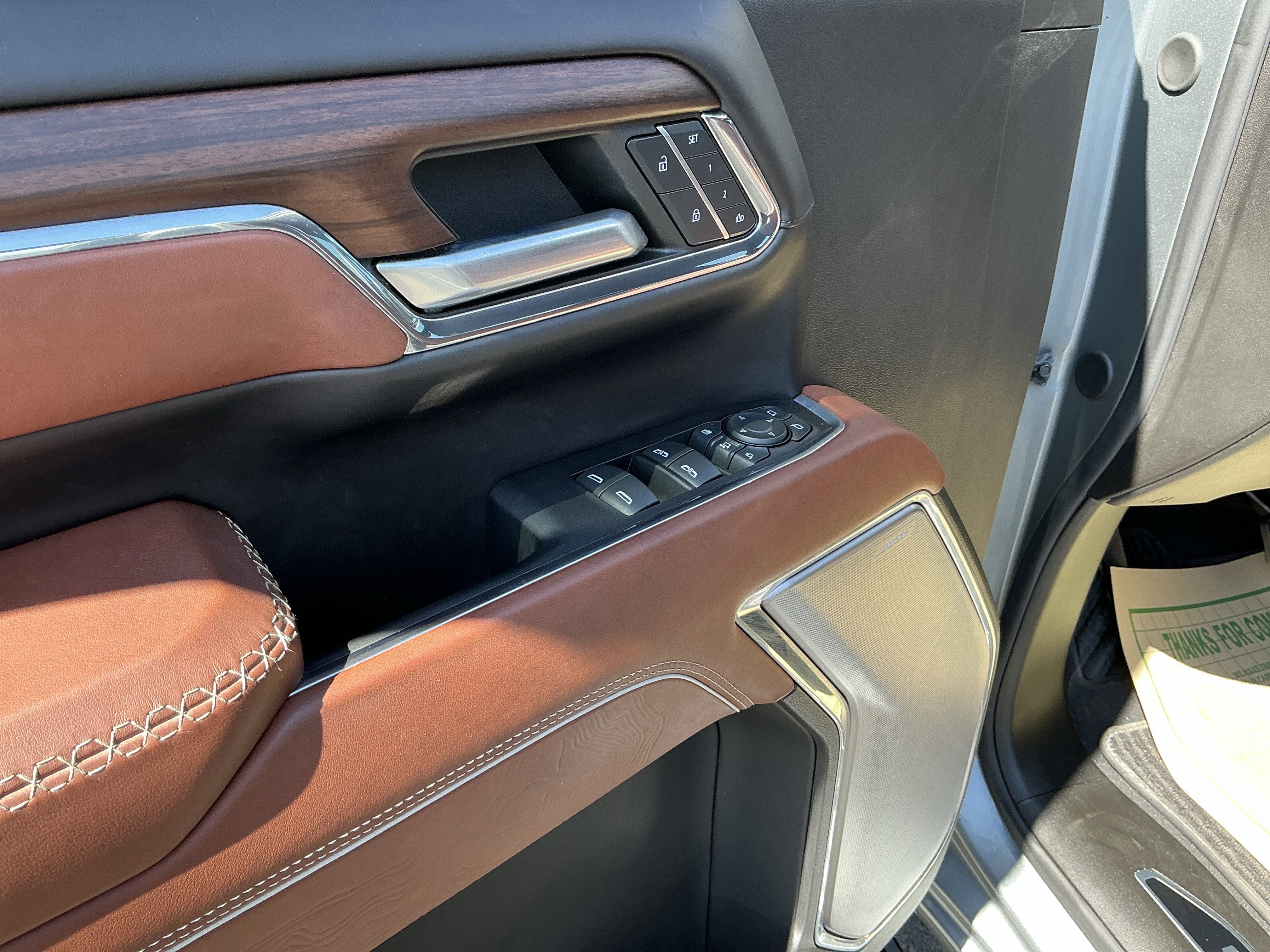 Used 2024 GMC Sierra 2500 Denali Ultimate AWD/4WD image 13