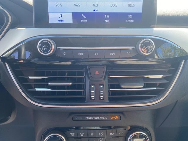 Used 2021 Ford Escape SE image 43