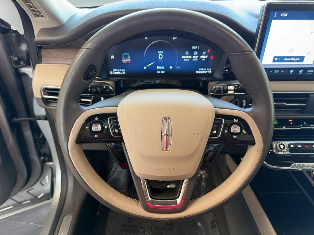Certified 2024 Lincoln Corsair Reserve w/ Equipment Group 201A AWD/4WD image 19