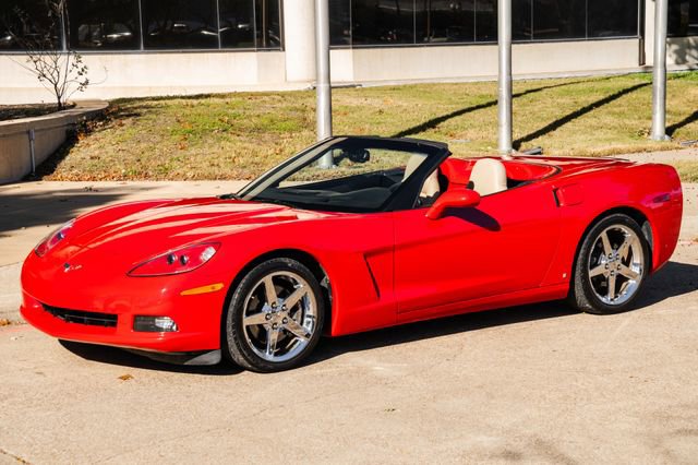 Used 2006 Chevrolet Corvette Convertible w/ Preferred Equipment Group image 56