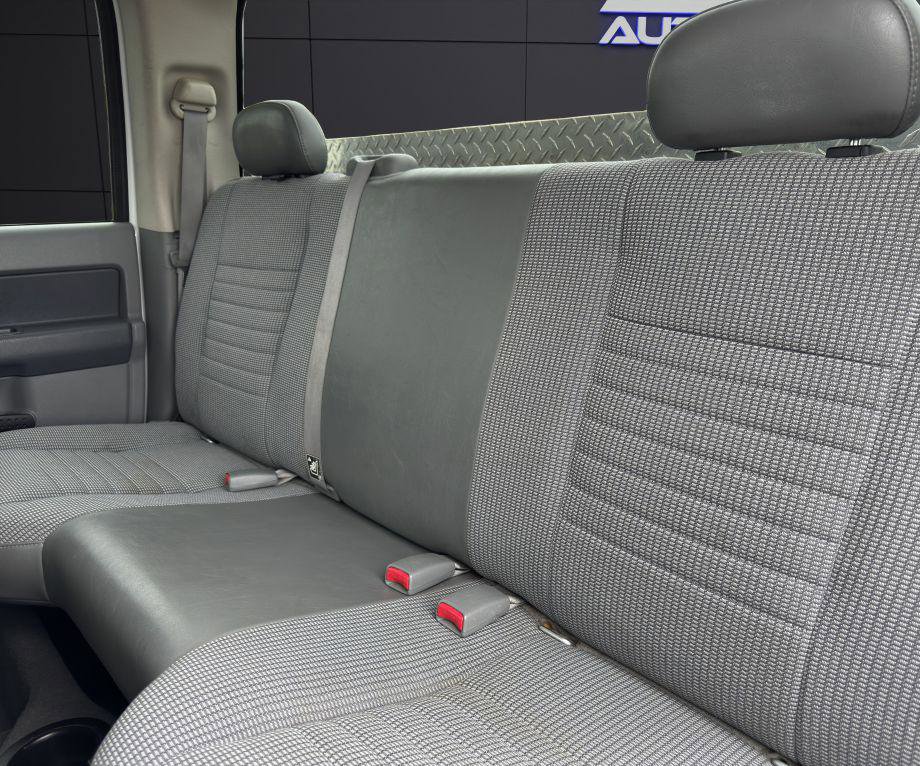 Used 2007 Dodge Ram 1500 Truck ST w/ Special Edition Group image 19