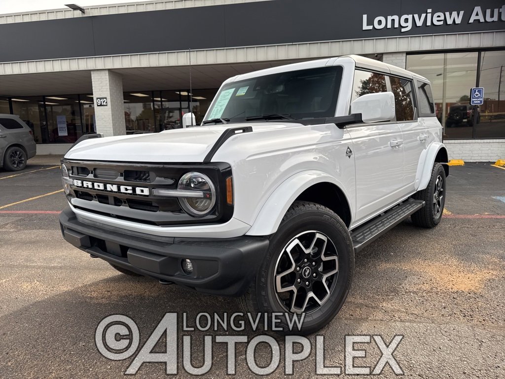 Used 2024 Ford Bronco Outer Banks image 1