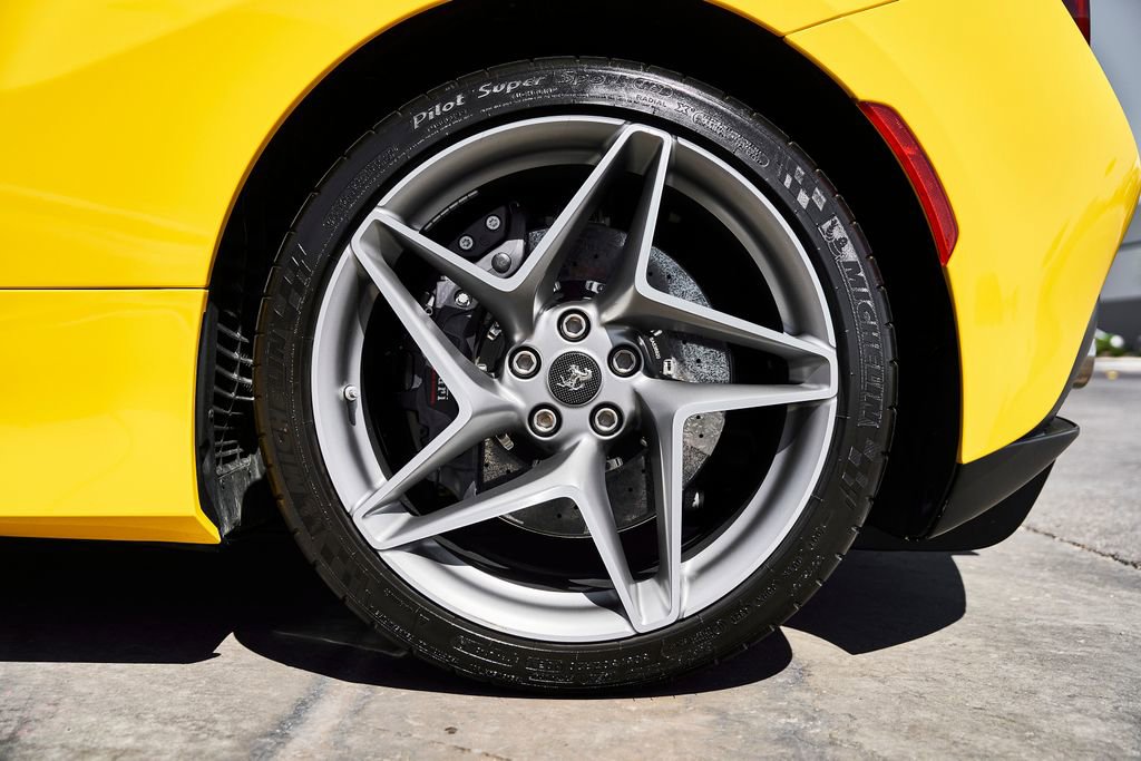 Used 2021 Ferrari F8 Tributo image 29