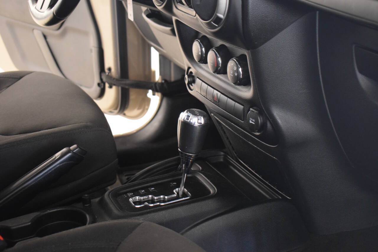 Used 2016 Jeep Wrangler Unlimited Sport w/ Quick Order Package 24S AWD/4WD image 19