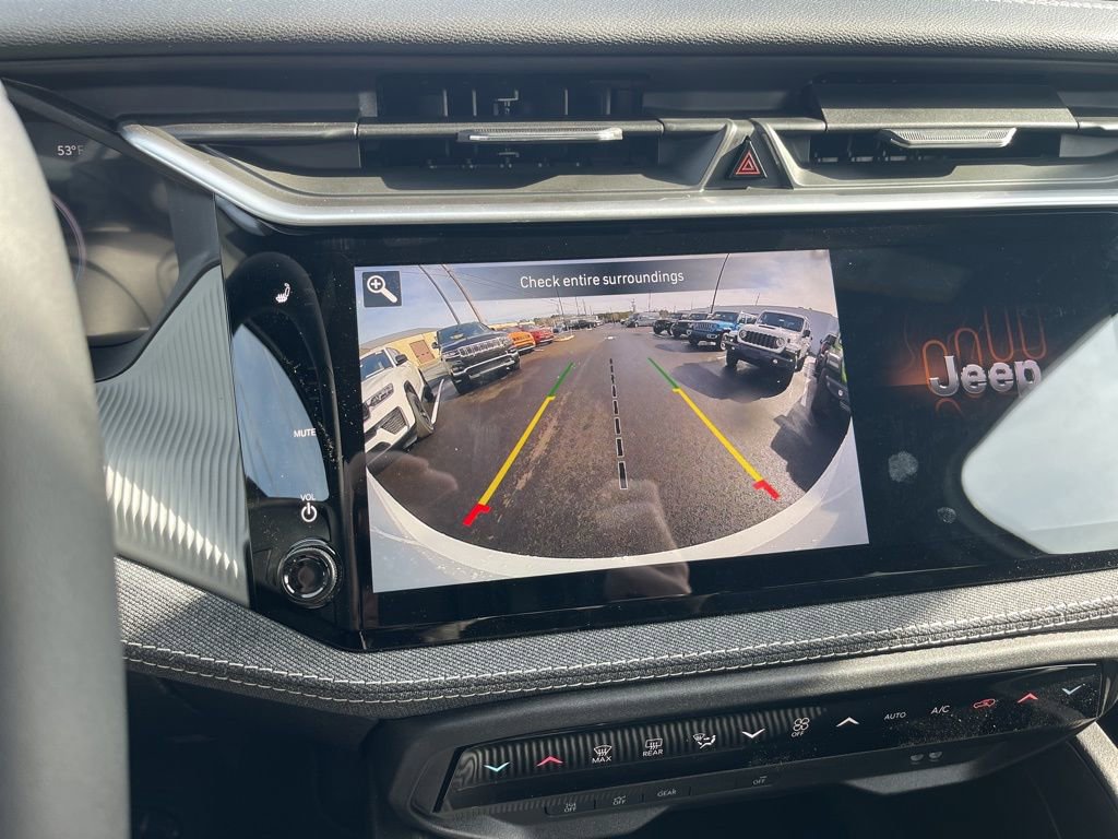 New 2026 Jeep Cherokee Laredo image 10