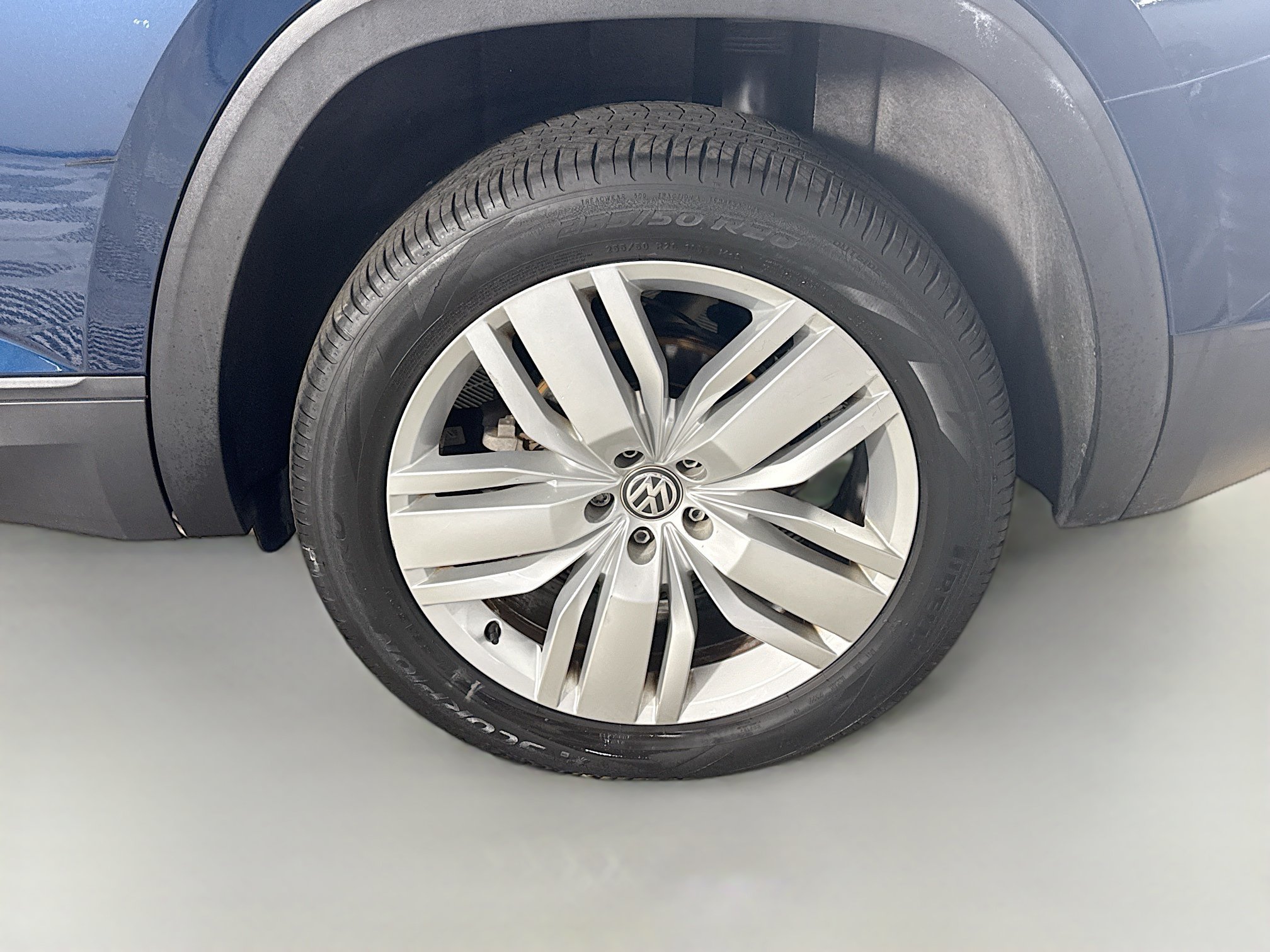 Used 2019 Volkswagen Atlas SE w/ Towing Package FWD image 36