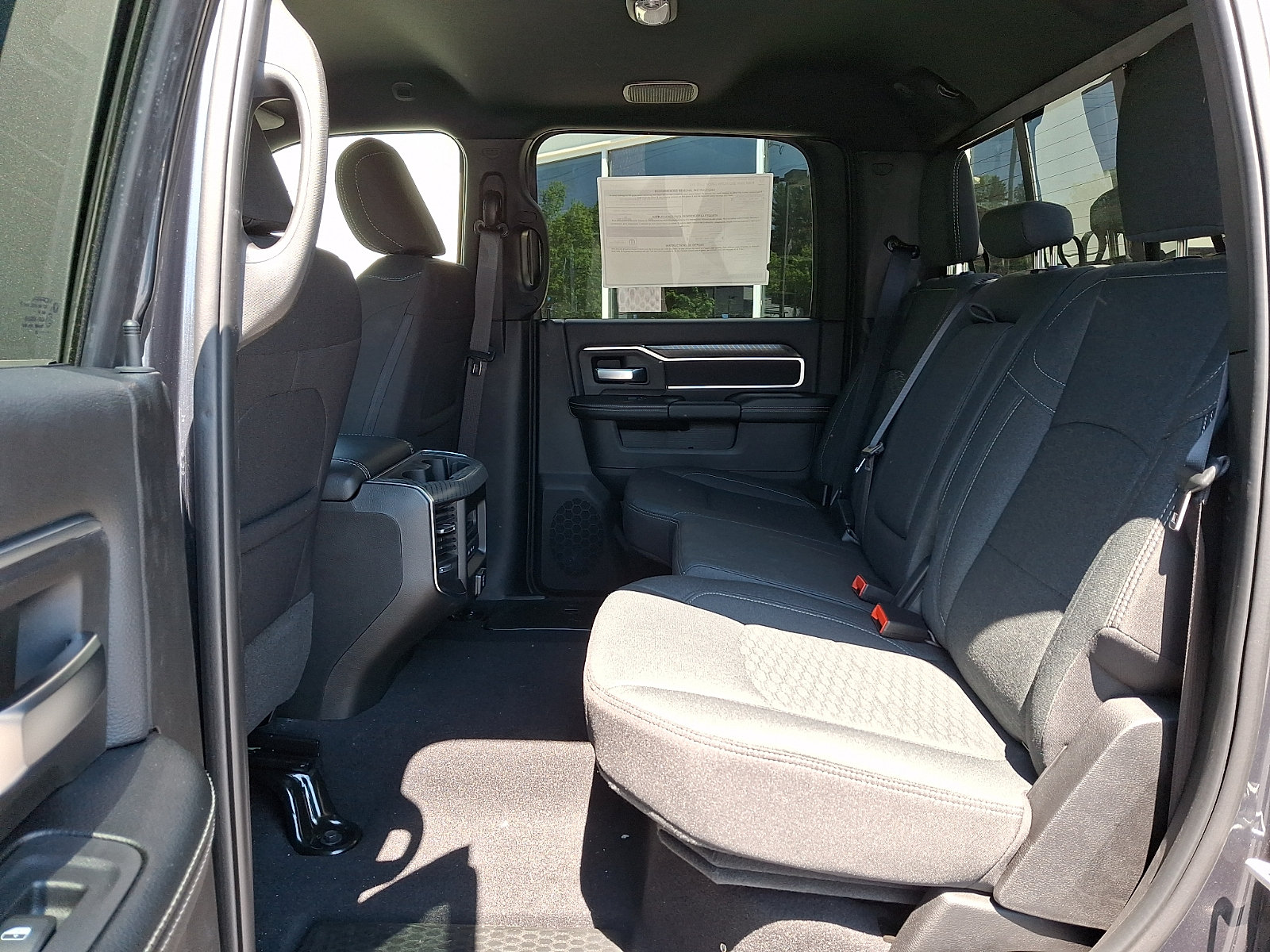 New 2026 RAM 2500 Big Horn AWD/4WD image 6