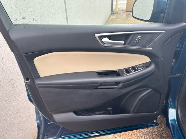 Certified 2020 Ford Edge SEL w/ Convenience Package image 10