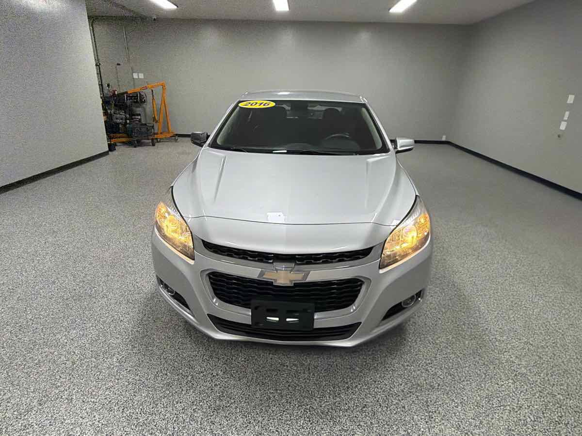 Used 2016 Chevrolet Malibu LTZ image 8