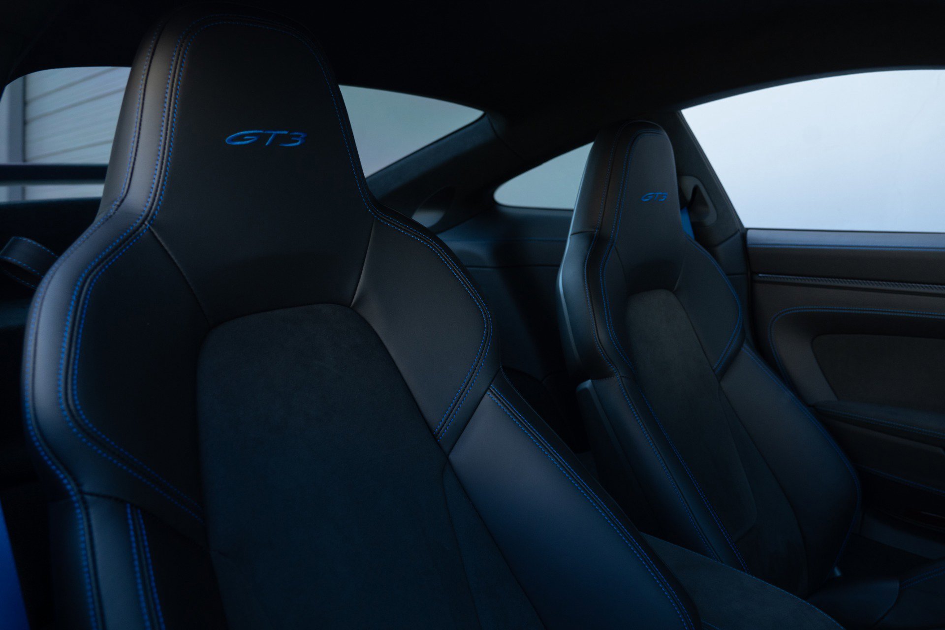 Used 2023 Porsche 911 GT3 image 52