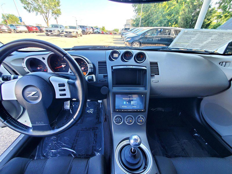 Used 2003 Nissan 350Z Touring RWD image 9