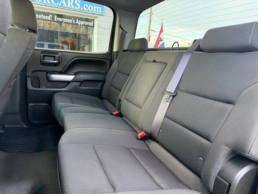 Used 2017 Chevrolet Silverado 1500 LT w/ All Star Edition image 14