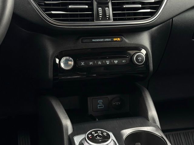 Used 2023 Ford Escape Platinum AWD/4WD image 27