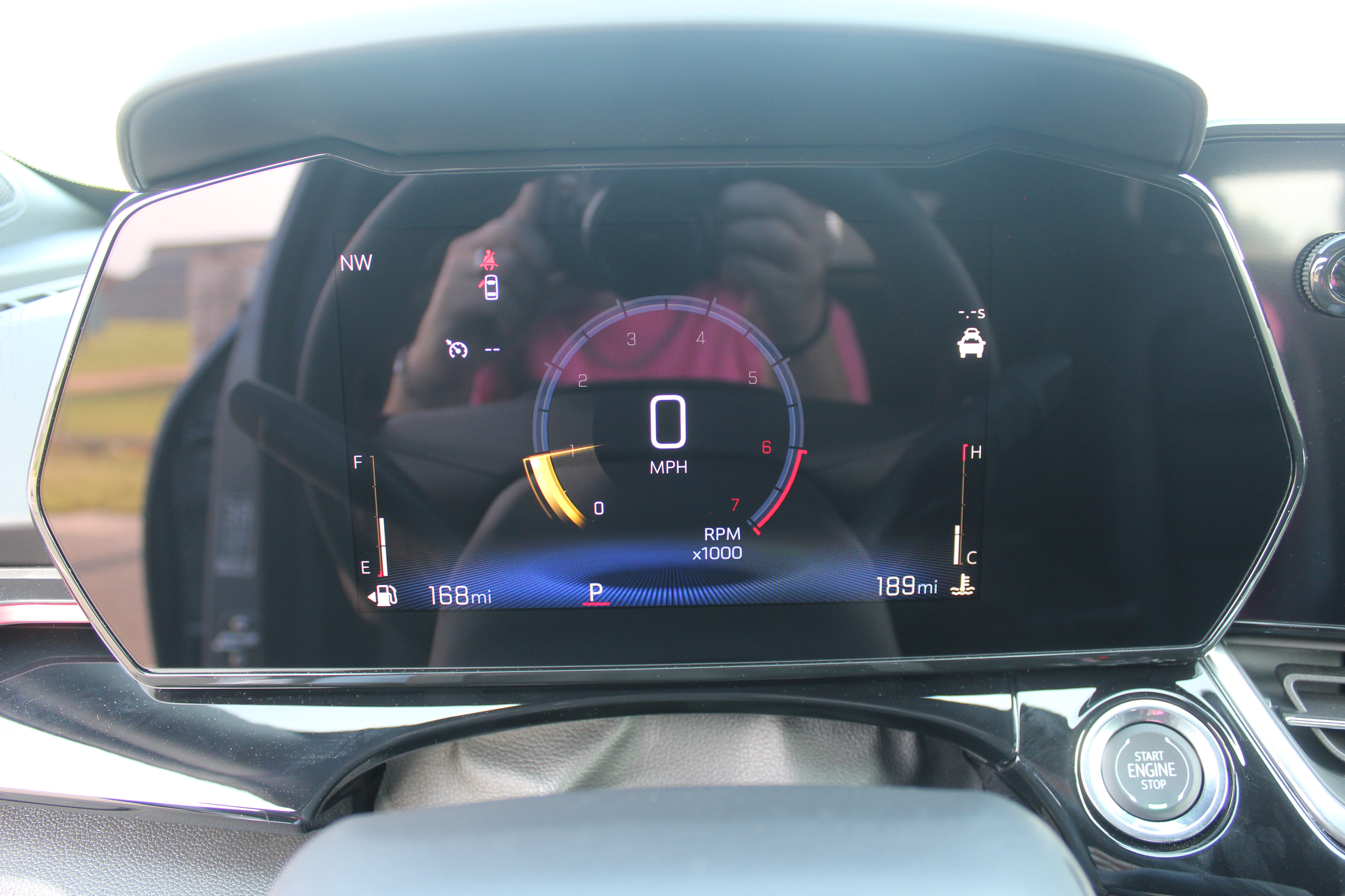 New 2025 Chevrolet Trax RS w/ Driver Confidence Package image 30