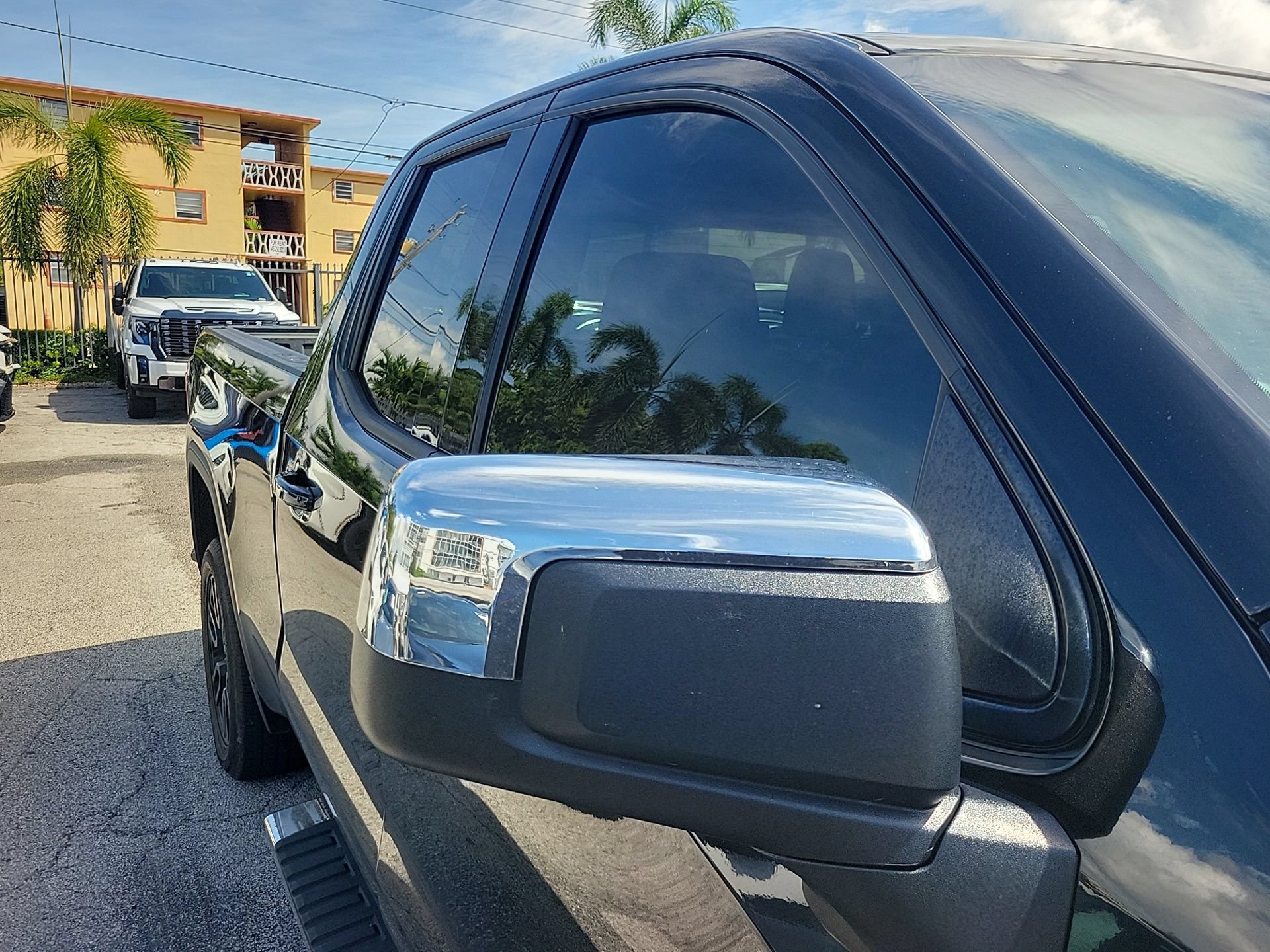 Used 2021 GMC Sierra 1500 Elevation RWD image 7