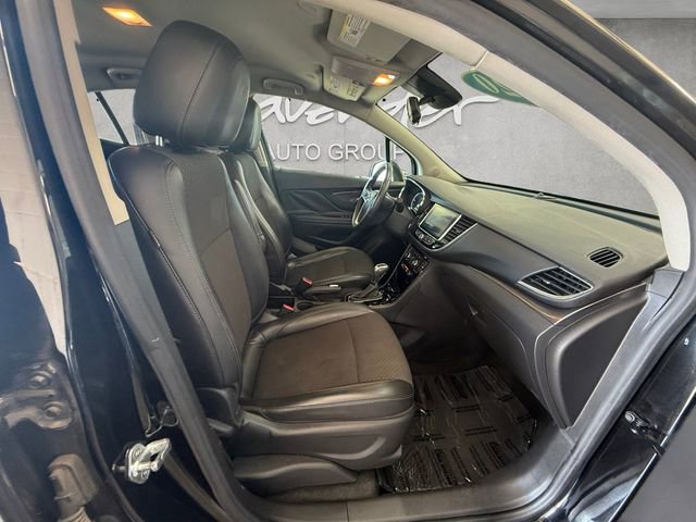 Used 2020 Buick Encore Preferred image 24