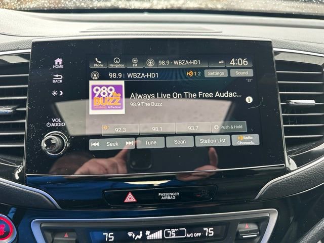 Used 2022 Honda Pilot Black Edition image 42