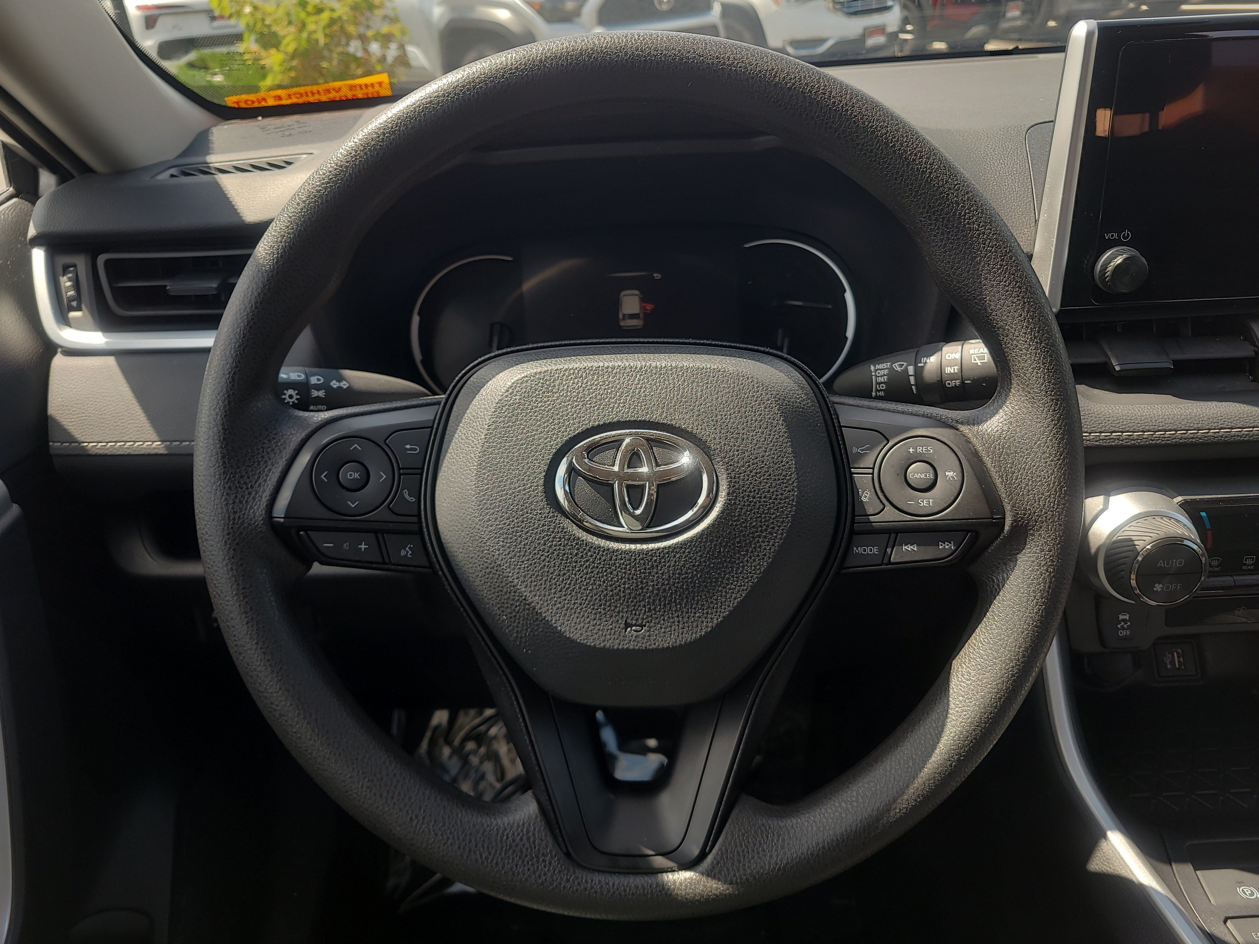 Certified 2025 Toyota RAV4 XLE AWD/4WD image 21