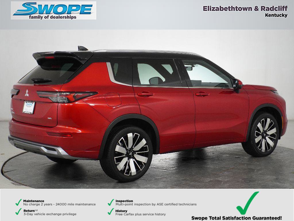 New 2026 Mitsubishi Outlander SEL image 3